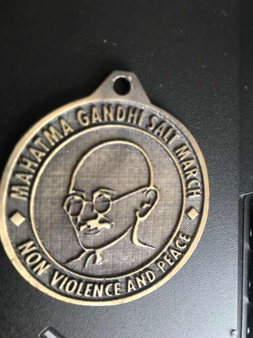 Gandhi salt march medallion